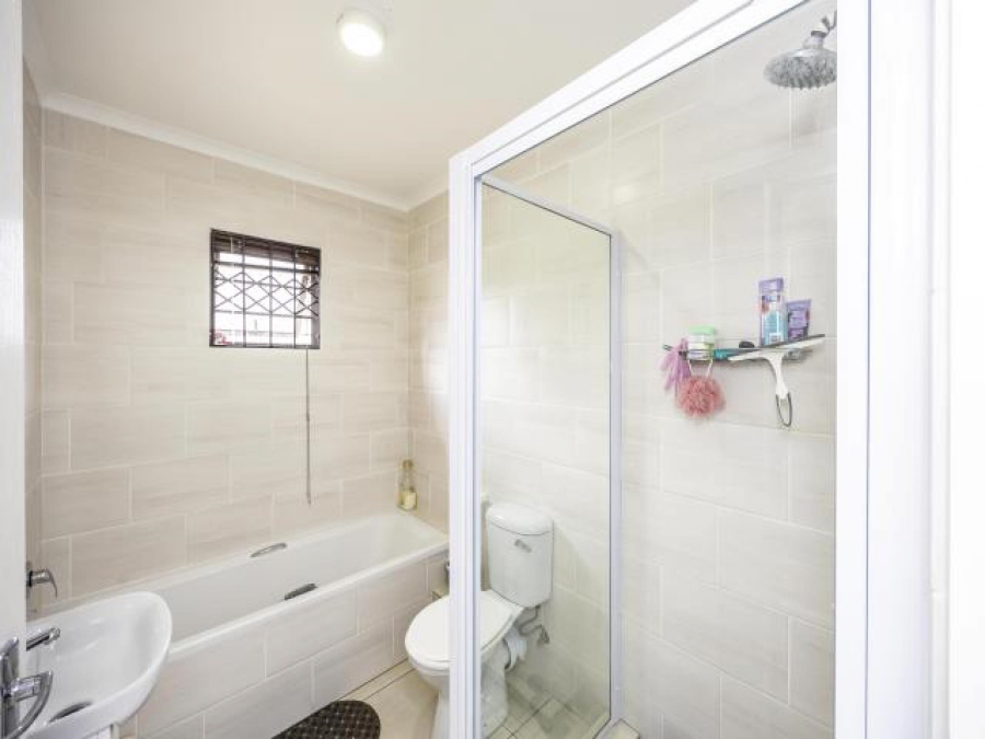 3 Bedroom Property for Sale in Gonubie Eastern Cape